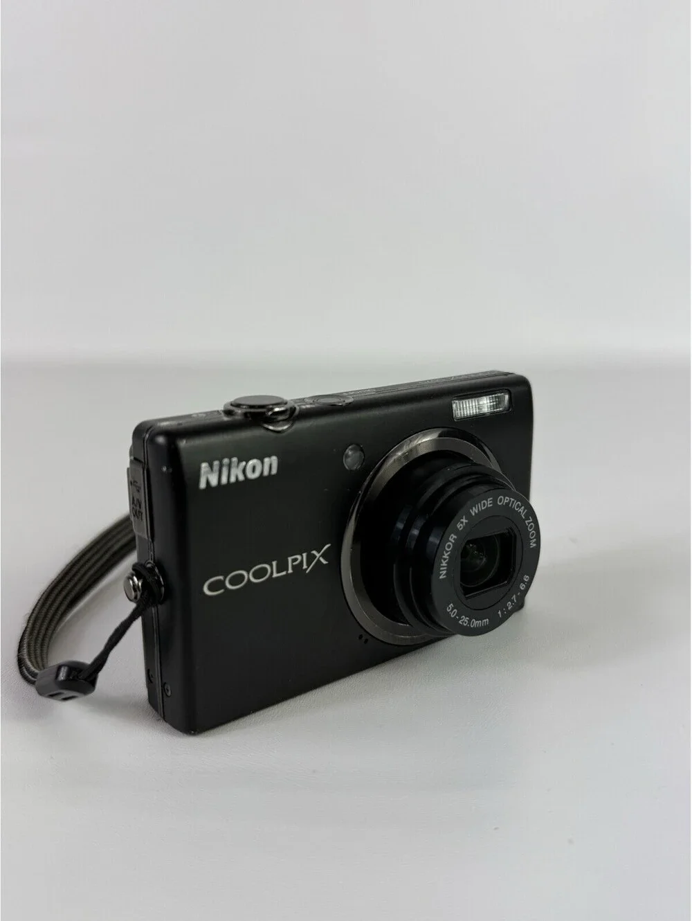 Nikon COOLPIX S570 Digital Camera  | 12.0MP | TESTED, NEW BATTERY “READ”